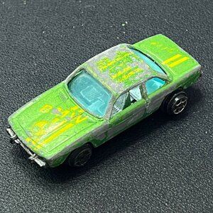 BMW 3.0 CSI Car S690 Summer Diecast Toy Turbo Green Yellow Paint Hong Kong
